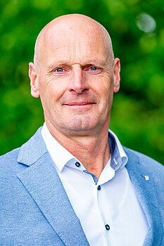 Portretfoto wethouder Rudi Hooch Antink