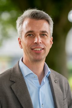 Portretfoto Roelof Pieter Koning